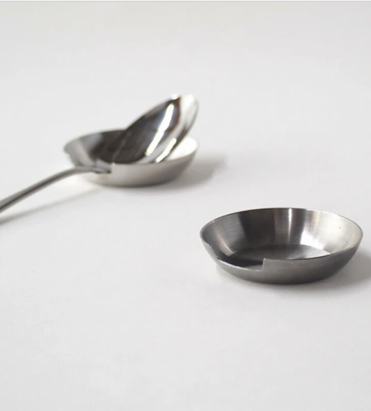 Cultery Holder (spacing or spelling out)